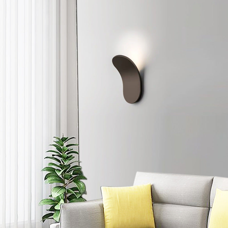 NORDORIS - Modern Wall Lamp with Artistic Appeal