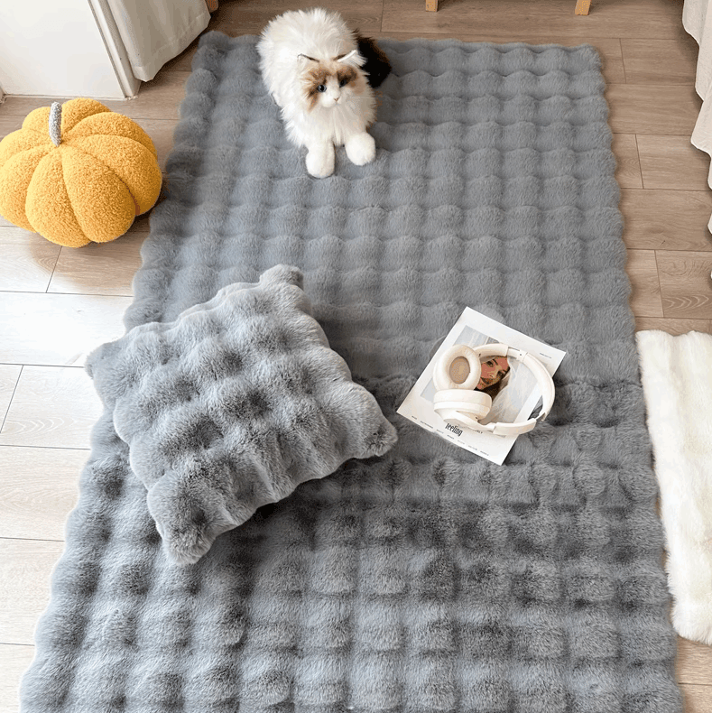 Velvoria Plush Fashion Bubble Flower Rug