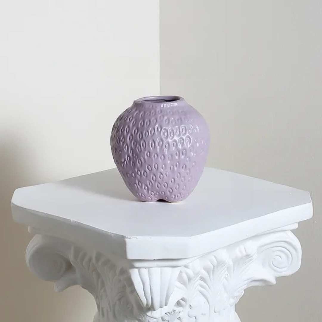 SlimBerry - Strawberry Ceramic Vase