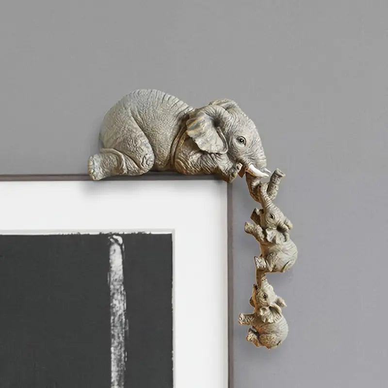 SoleneVerde - Retro and Elegant Elephant Decoration