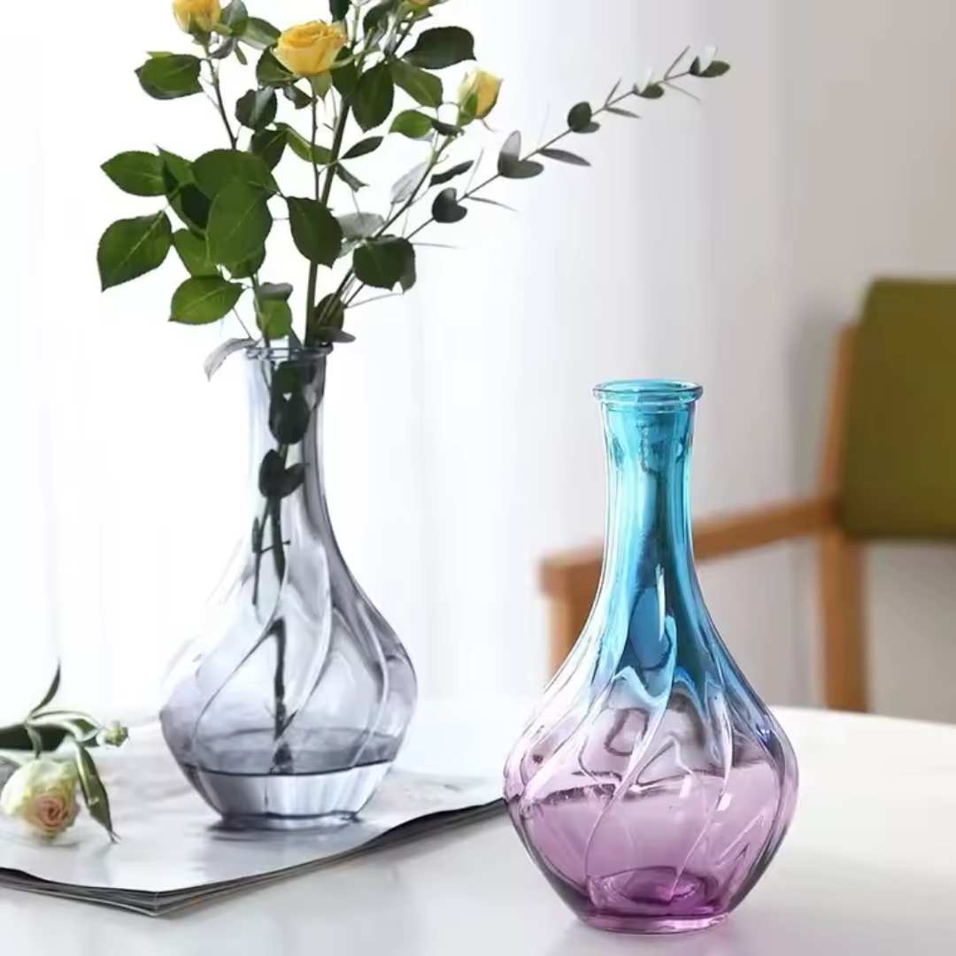 Ilvani Norwegian Vase – Modern Elegance for Stylish Flower Arrangements