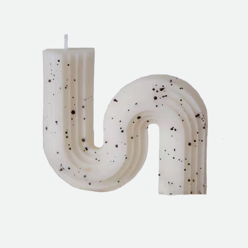 Decorative Candles with Unique Shapes and Scents