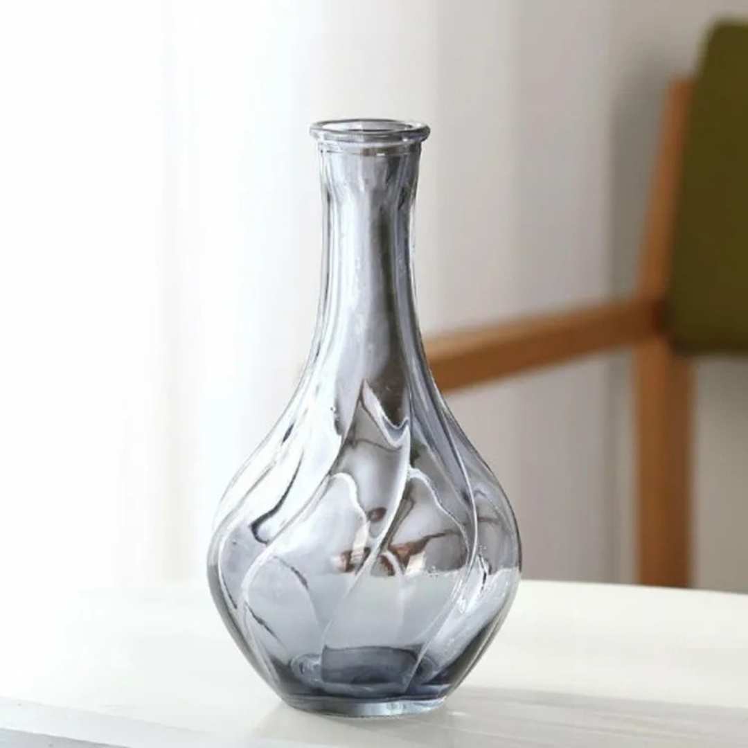 Ilvani Norwegian Vase – Modern Elegance for Stylish Flower Arrangements