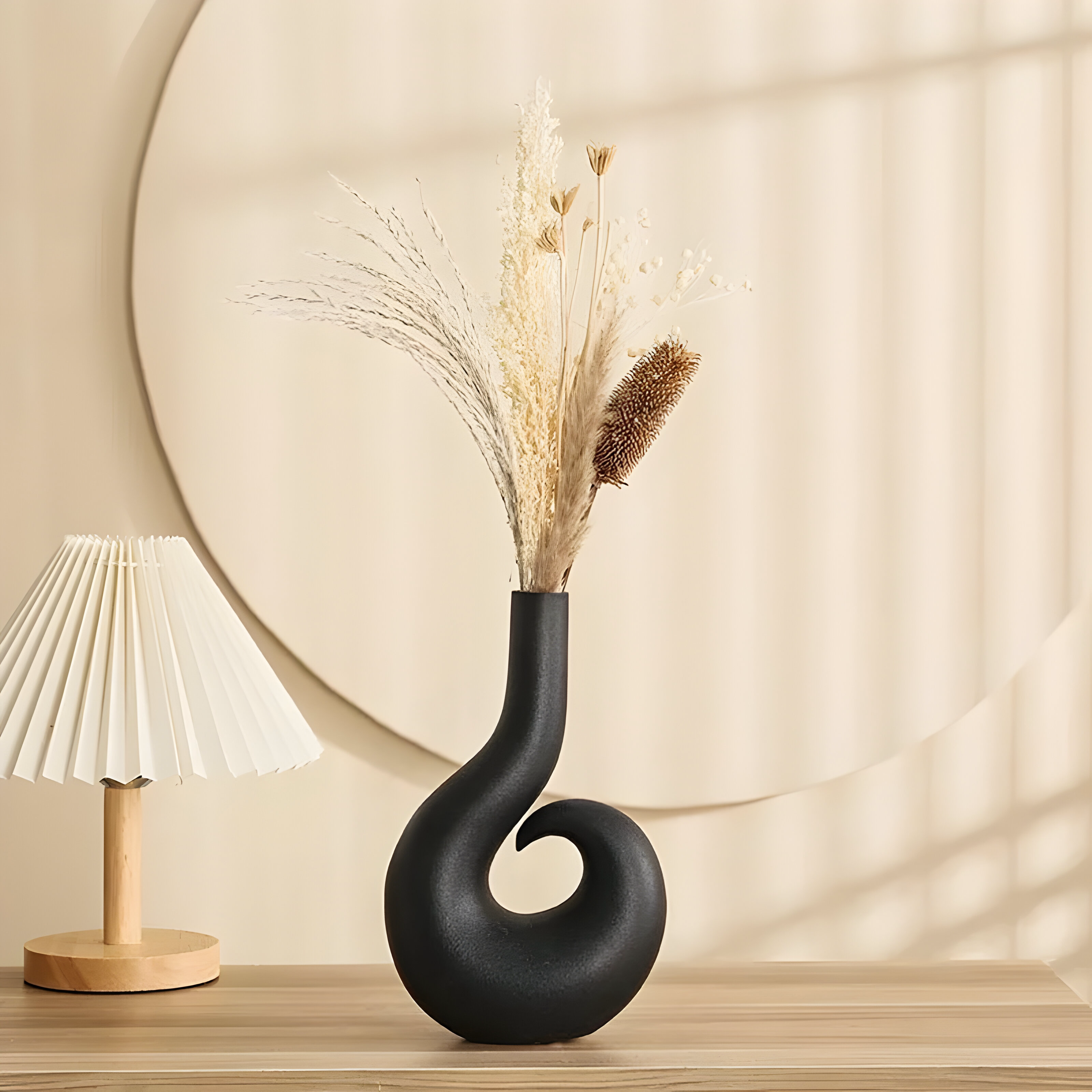 Minimalist Norwegian Vase with Unique Twisted Design – White and Black Contrast