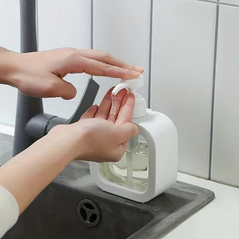 Modern Soap Dispenser – Stylish and Functional for Bathroom or Kitchen