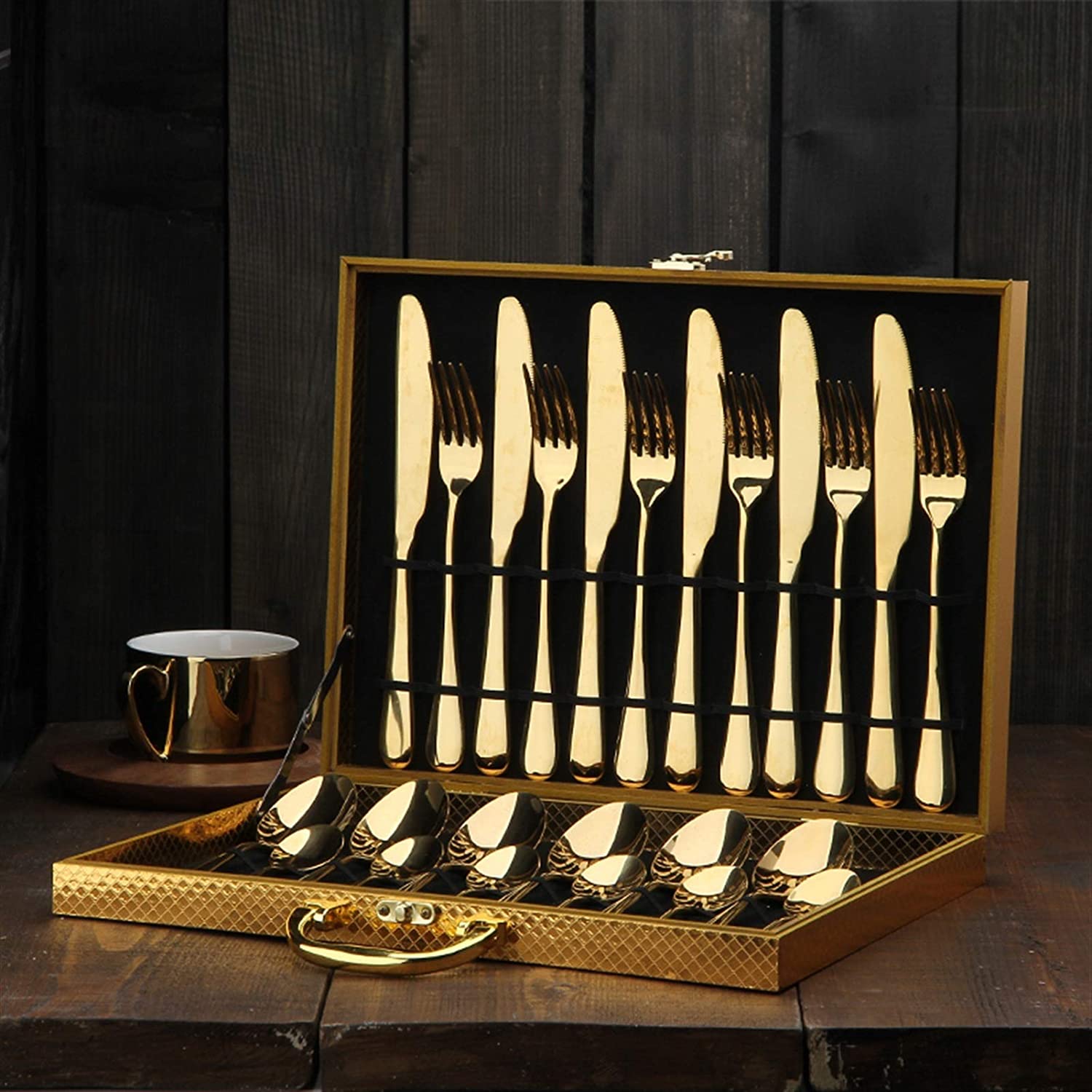 GoldEclat - Luxe Abu Dhabi Gold Cutlery Set