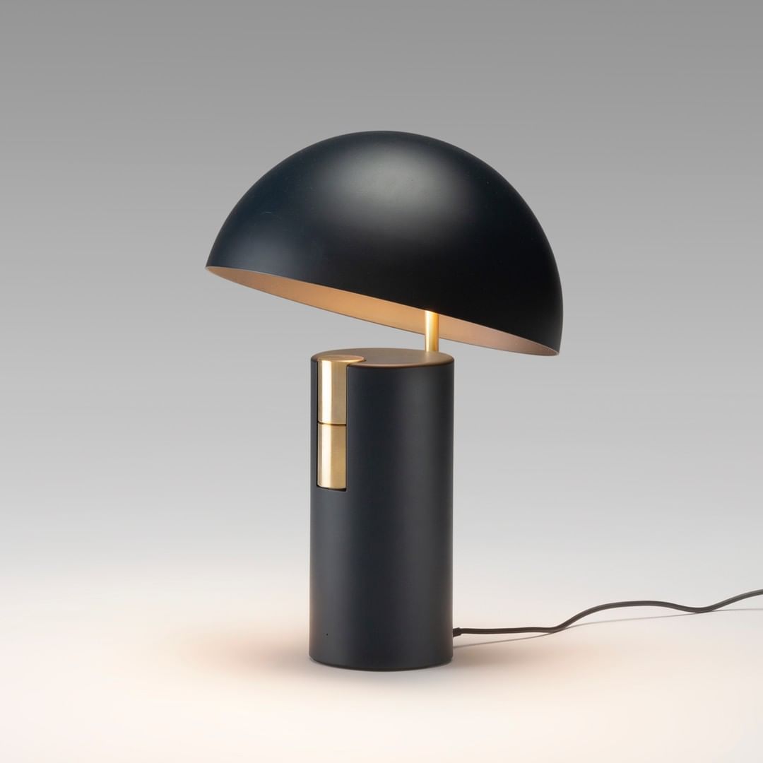 LumiCrest - Modern Table Lamp with Elegant Design (Mushroom Design)