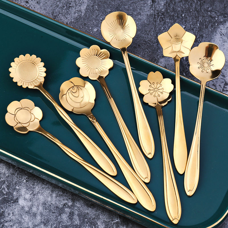 Luxe Cutlery Set in Gold, Silver, Rose Gold & Chrome - RegalGleam | Elegance for Every Table