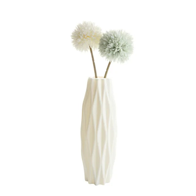 Cactus Modern Plastic Vase – Unbreakable and Versatile Design, Ideal as a Pen Holder or Decoration