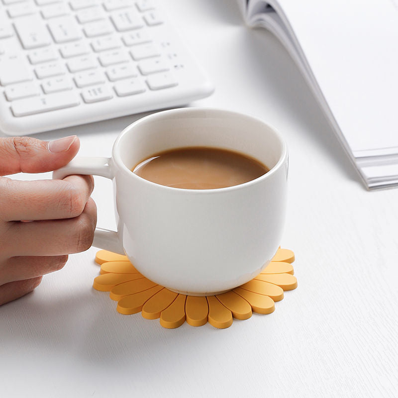 Sunflower Shaped Coffee Coaster – Flexible Non-Slip Coaster