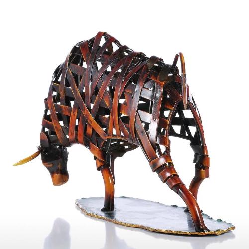 Red Metal Bull Sculpture – A Powerful and Sturdy Artwork of 31 cm