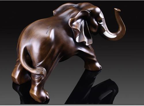 Walking Elephant Statue - Asian Style, 20 cm Long