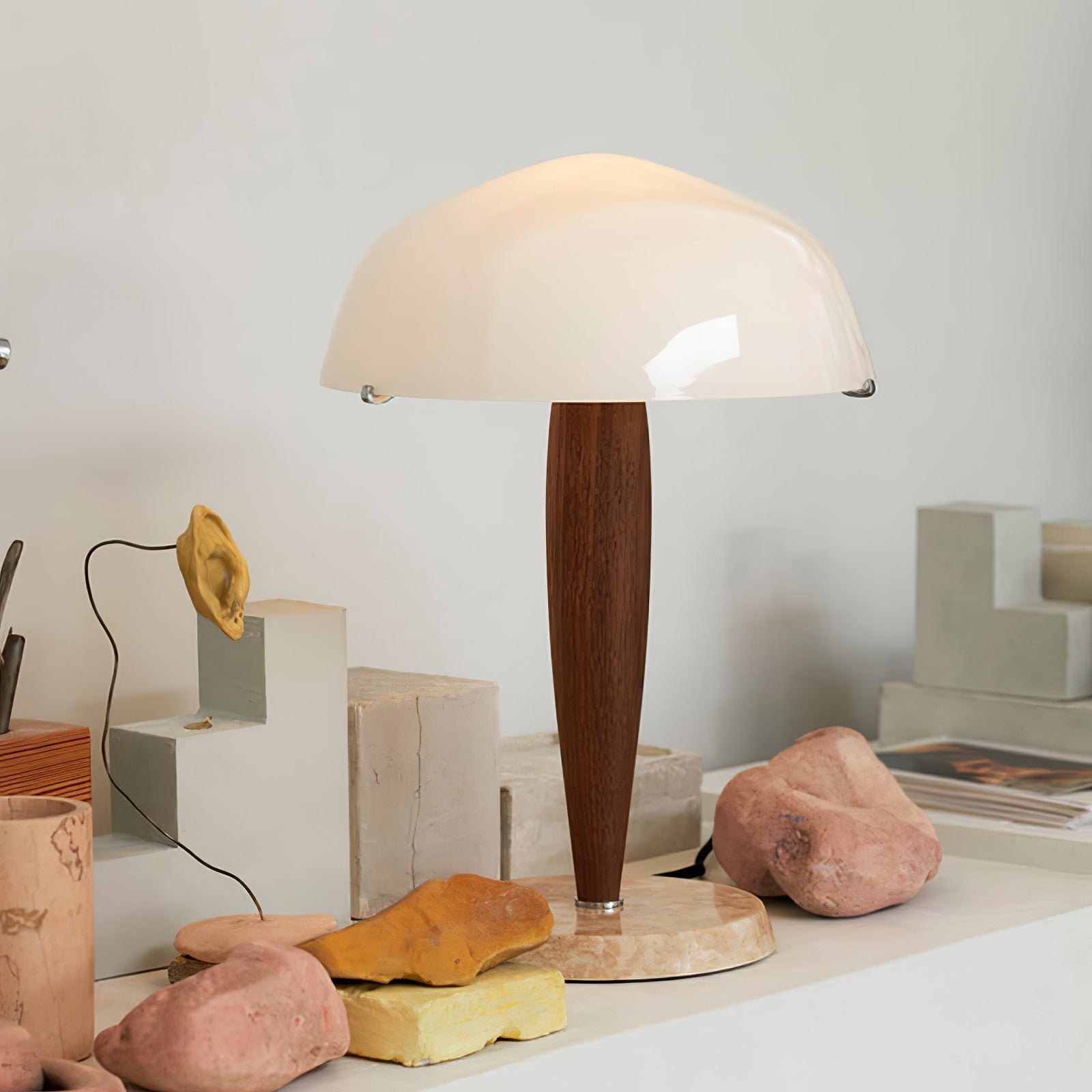 LustraVera - Herman Table Lamp: A Timeless Mix of Literature and Design