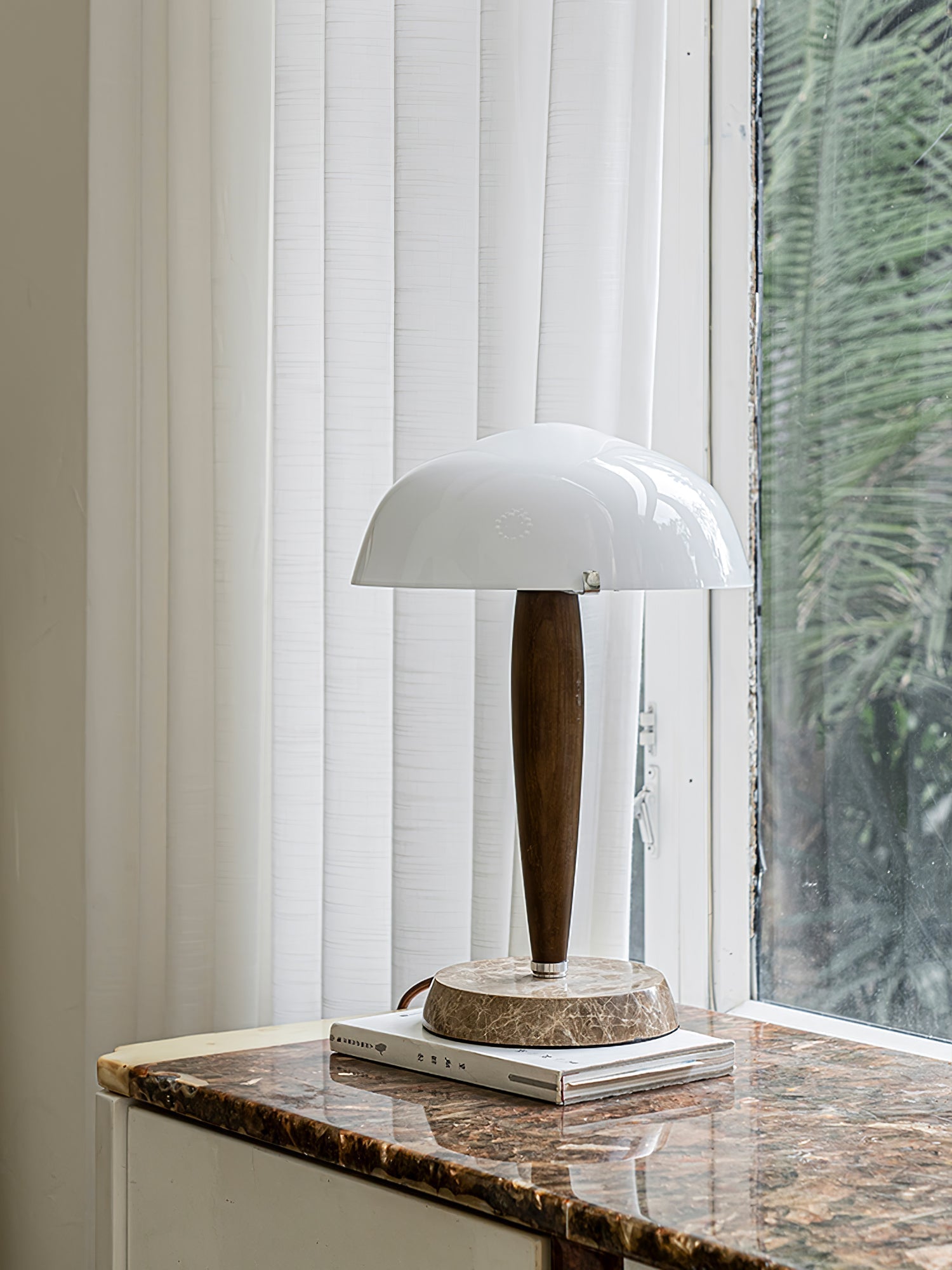 LustraVera - Herman Table Lamp: A Timeless Mix of Literature and Design