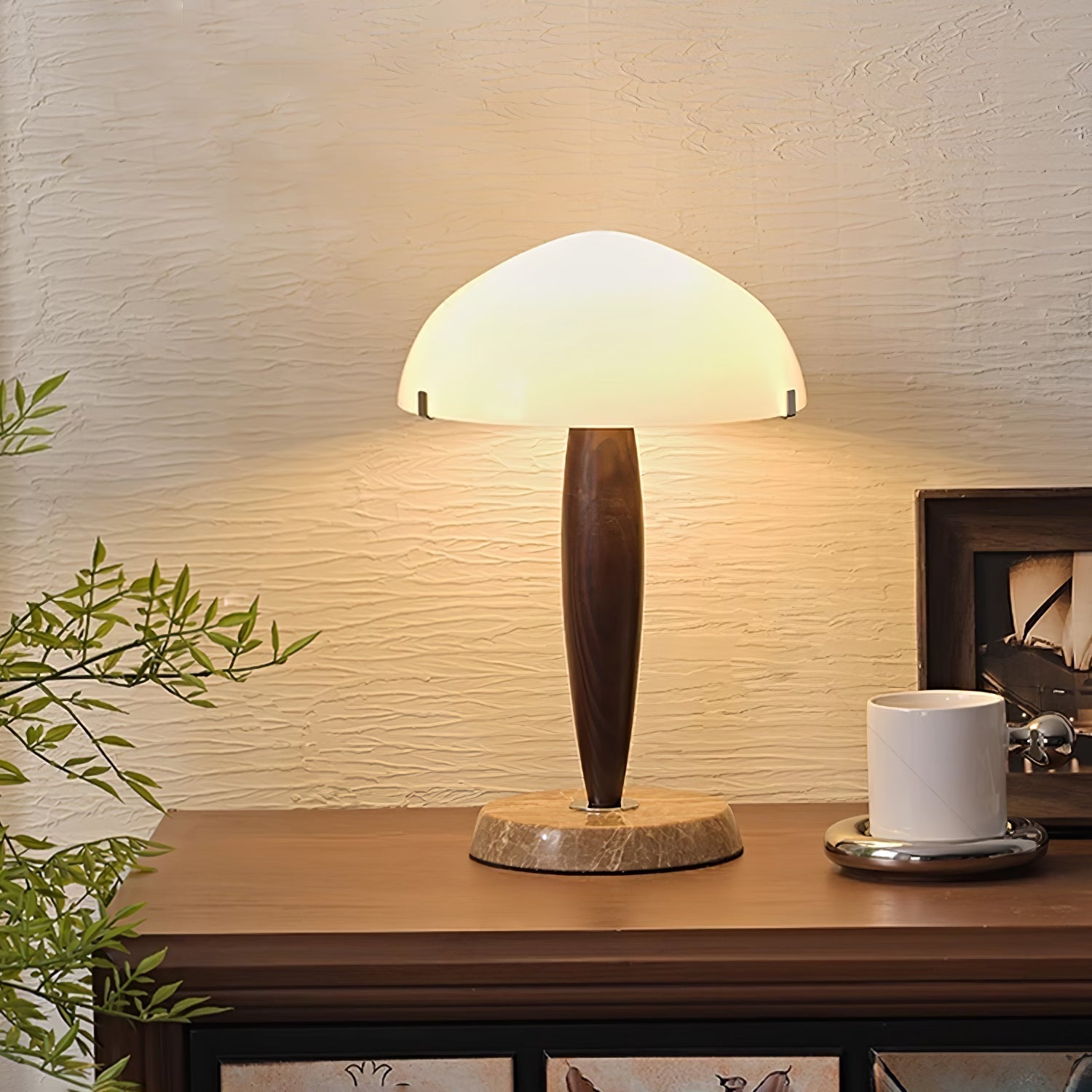 LustraVera - Herman Table Lamp: A Timeless Mix of Literature and Design