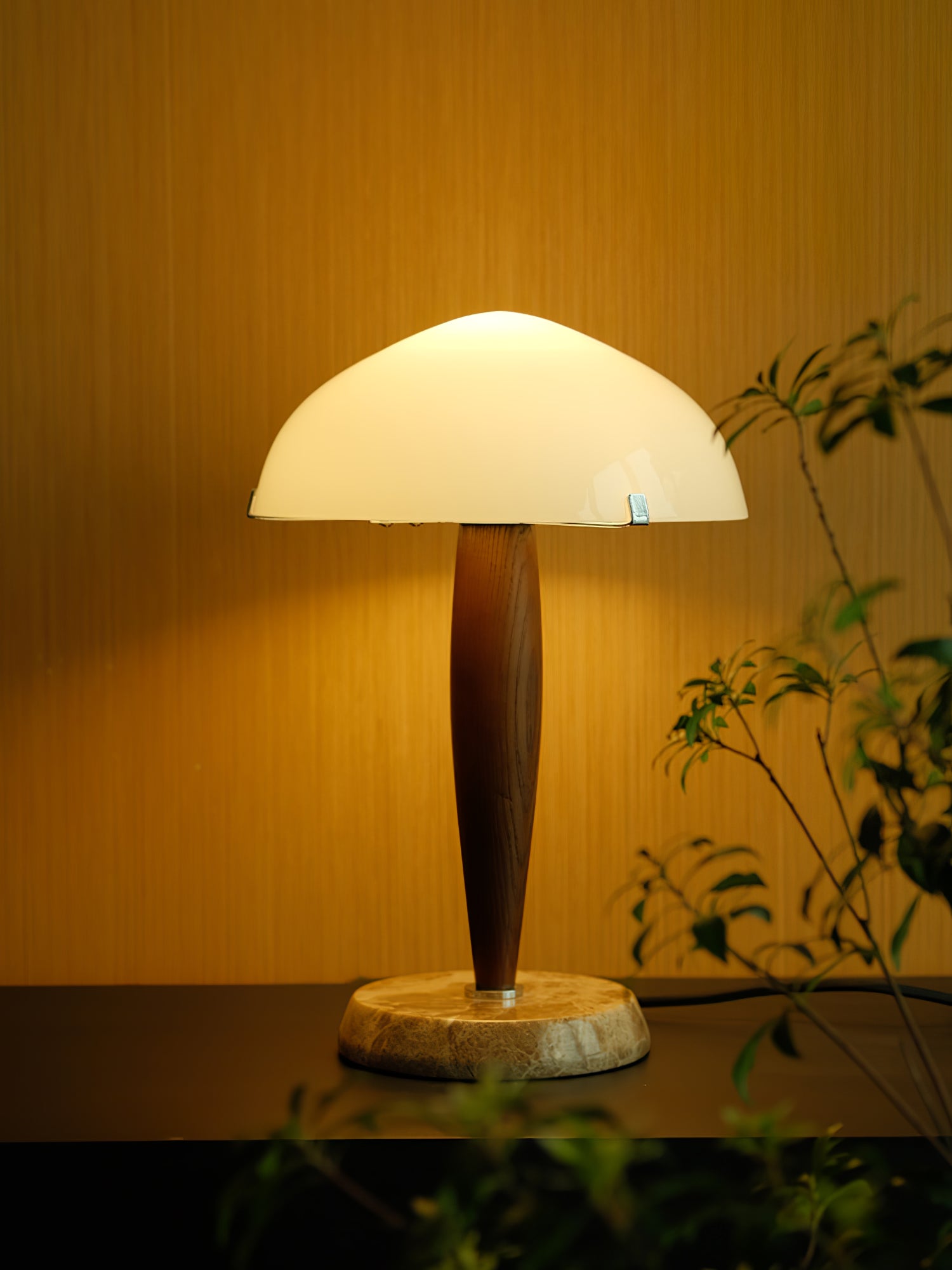 LustraVera - Herman Table Lamp: A Timeless Mix of Literature and Design