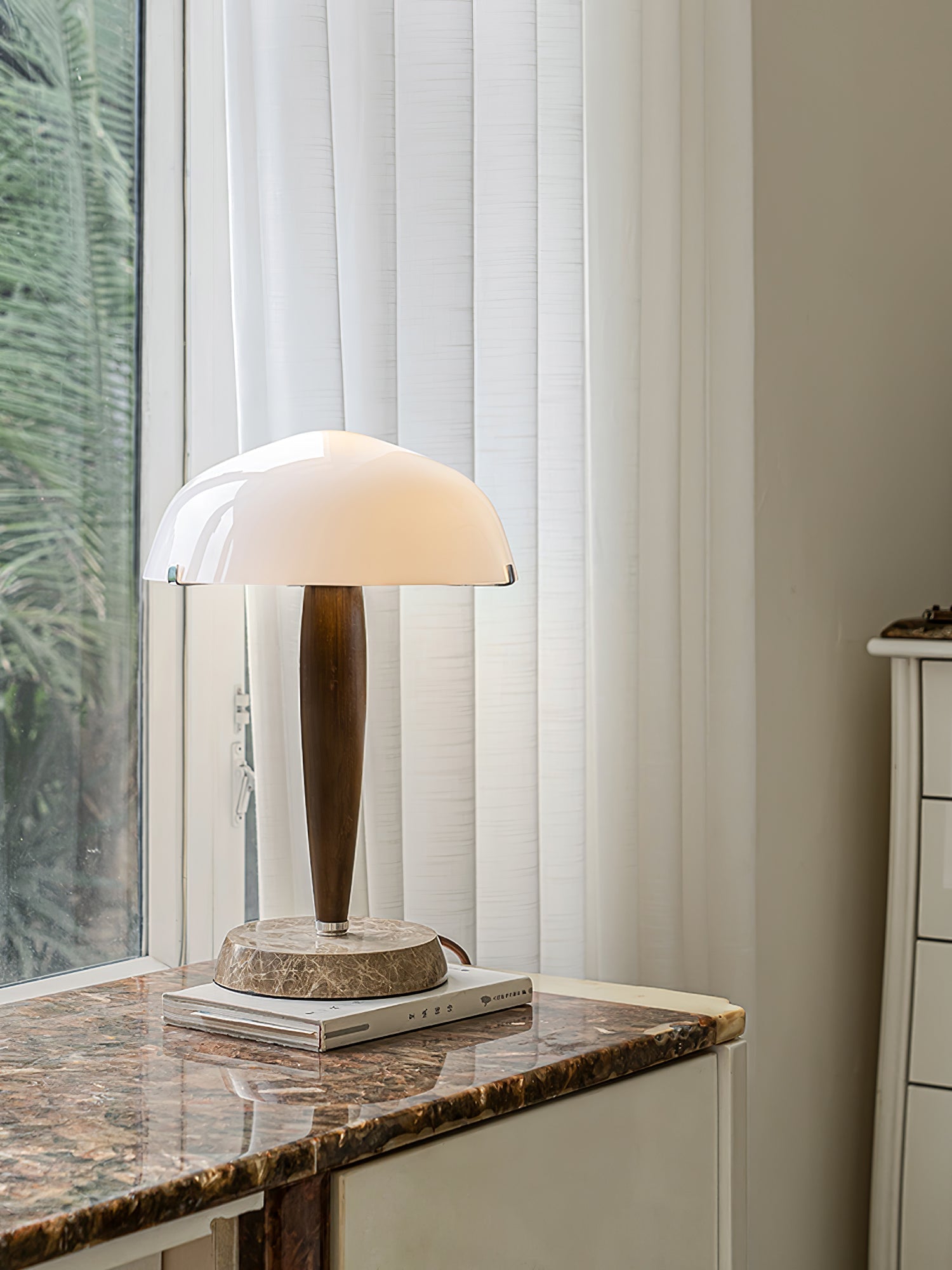 LustraVera - Herman Table Lamp: A Timeless Mix of Literature and Design