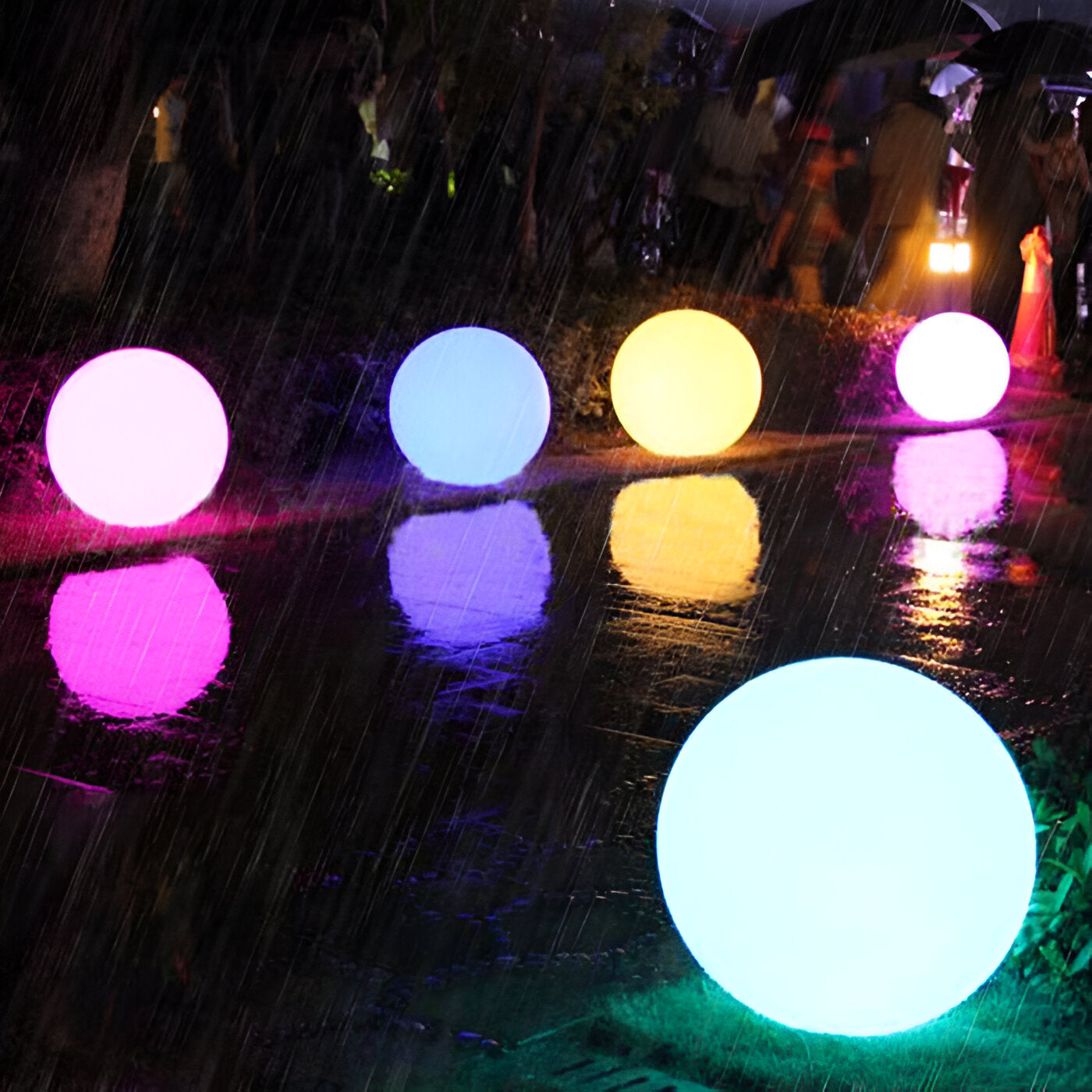 LunaSphere – Colourful LED Balls for Magical Atmospheres