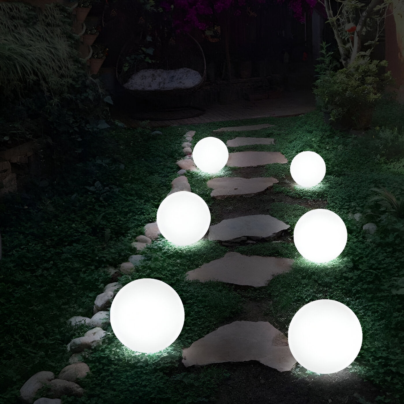 LunaSphere – Colourful LED Balls for Magical Atmospheres