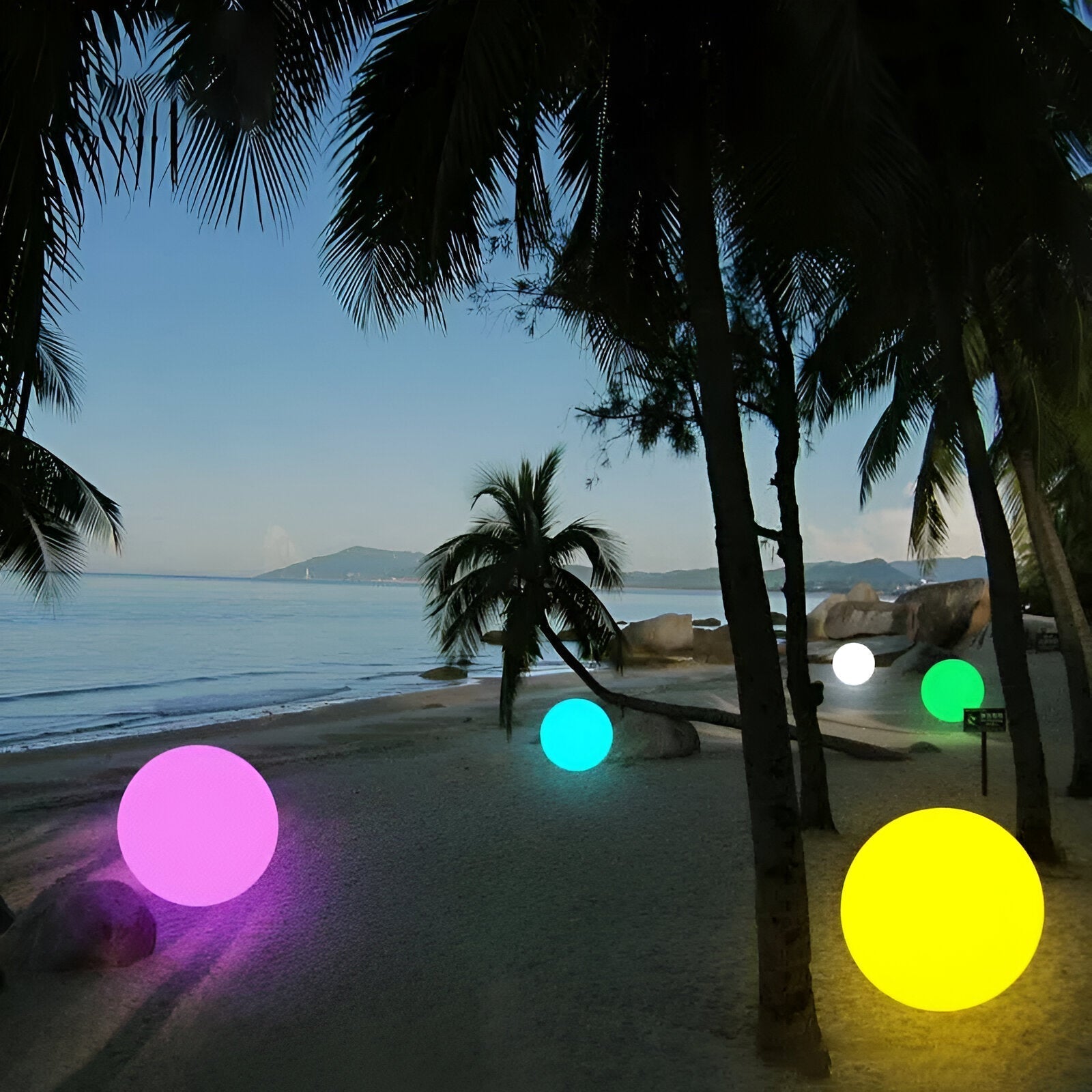 LunaSphere – Colourful LED Balls for Magical Atmospheres