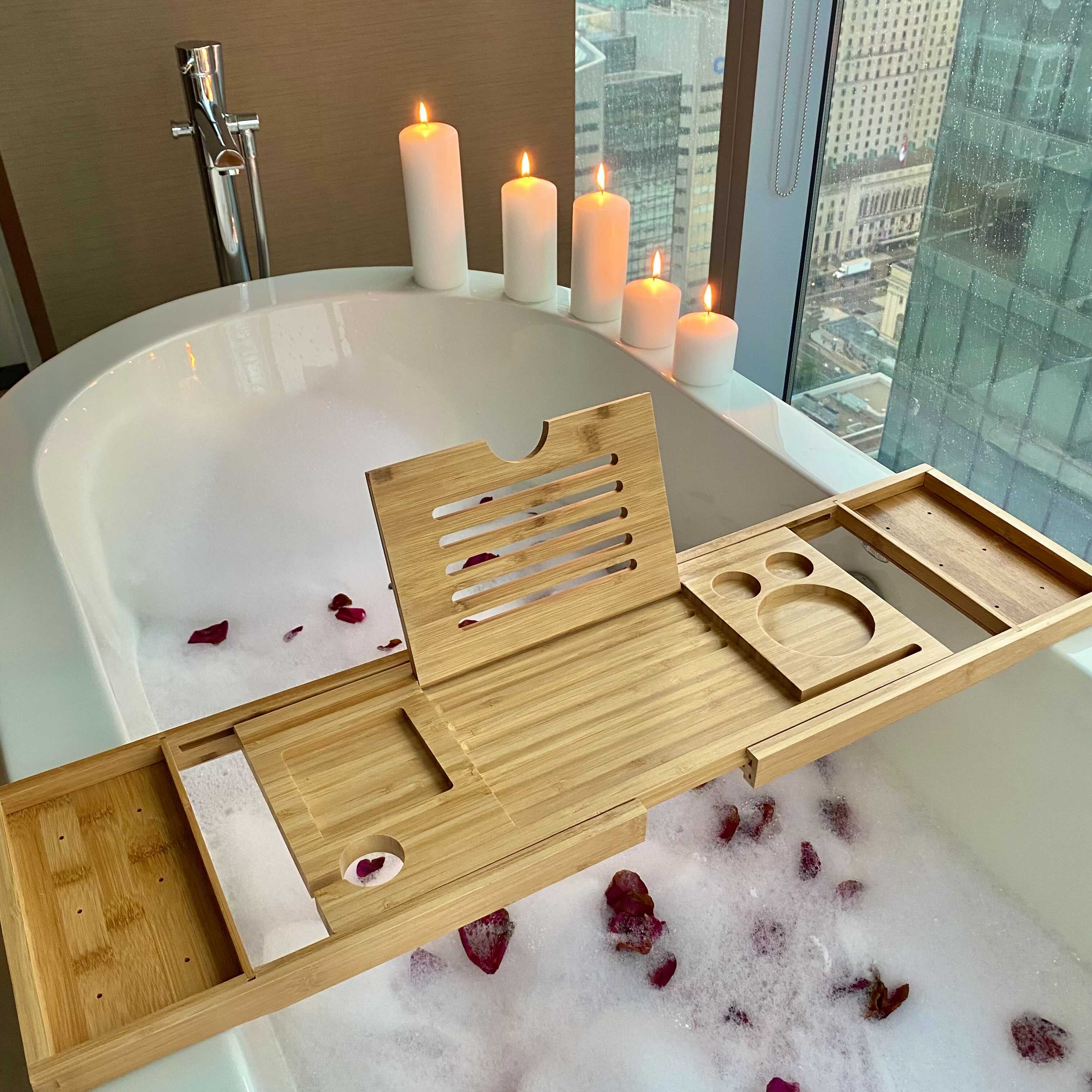 SpaTray – Adjustable Bamboo Bathtub Tray