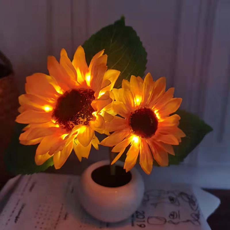 LED Table Lamp with Sunflowers – Atmospheric Night Light with 24 LEDs, USB Rechargeable, Ideal for Bedroom, Desk or Gift