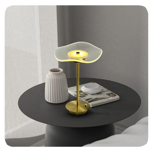 LumenEdge - Modern LED Desk Table Lamp