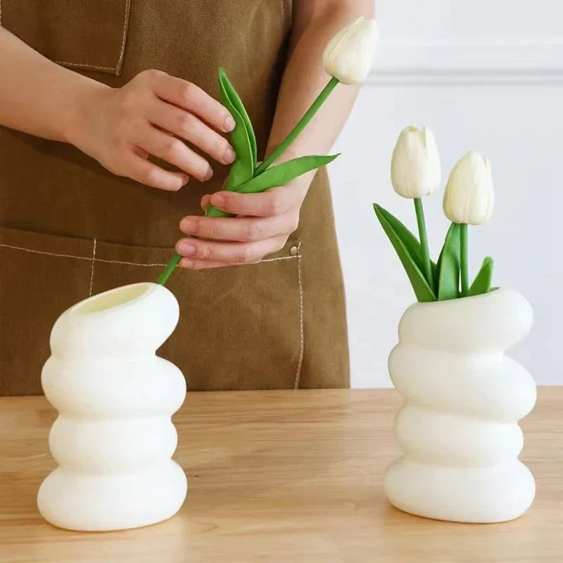 White Plastic Spiral Vase - Modern Flower Holder for Bedroom and Kitchen Decoration