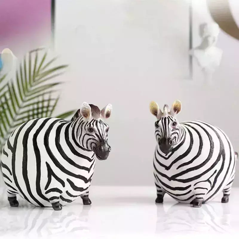 Cute zebra decoration made of durable resin 16 x 20 cm – stylish and modern