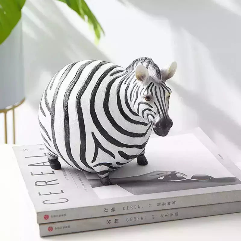 Cute zebra decoration made of durable resin 16 x 20 cm – stylish and modern