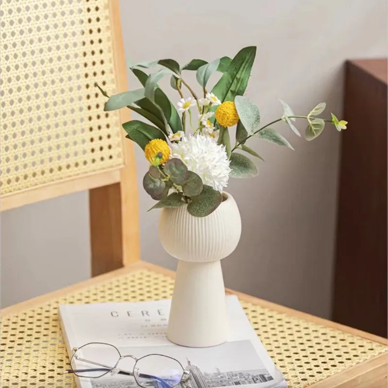 Aureva Vase - Elegant Cream Ceramic with Striped Design for Floral Arrangements