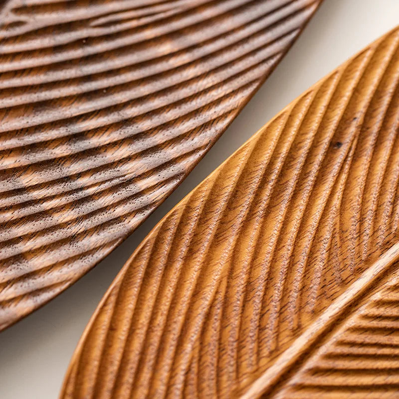 LeafLuxe - Walnut Wood Leaf Plate for Stylish Serving