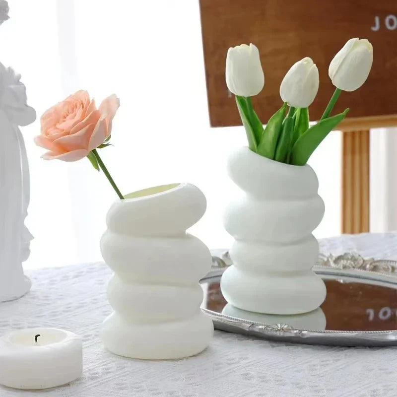 White Plastic Spiral Vase - Modern Flower Holder for Bedroom and Kitchen Decoration