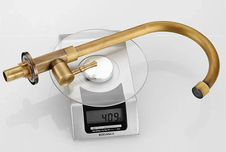 AquaLuxe - Elegant Brass Kitchen Tap | Classic Design