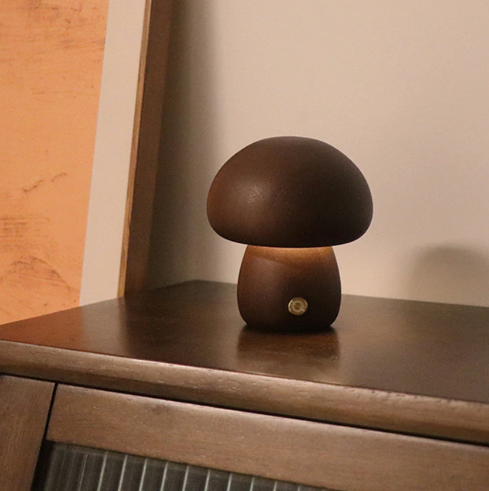 VerdaMuse Wireless Table Lamp with Wood Effect and Mushroom Shape - Compact and Convenient