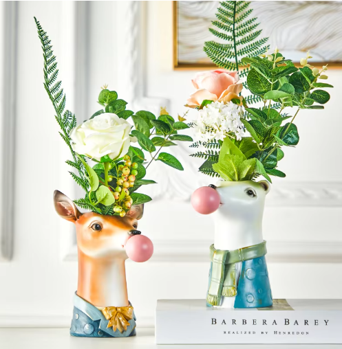 Decorative Resin Vase - Modern and Elegant Design - Stylish Home Decor