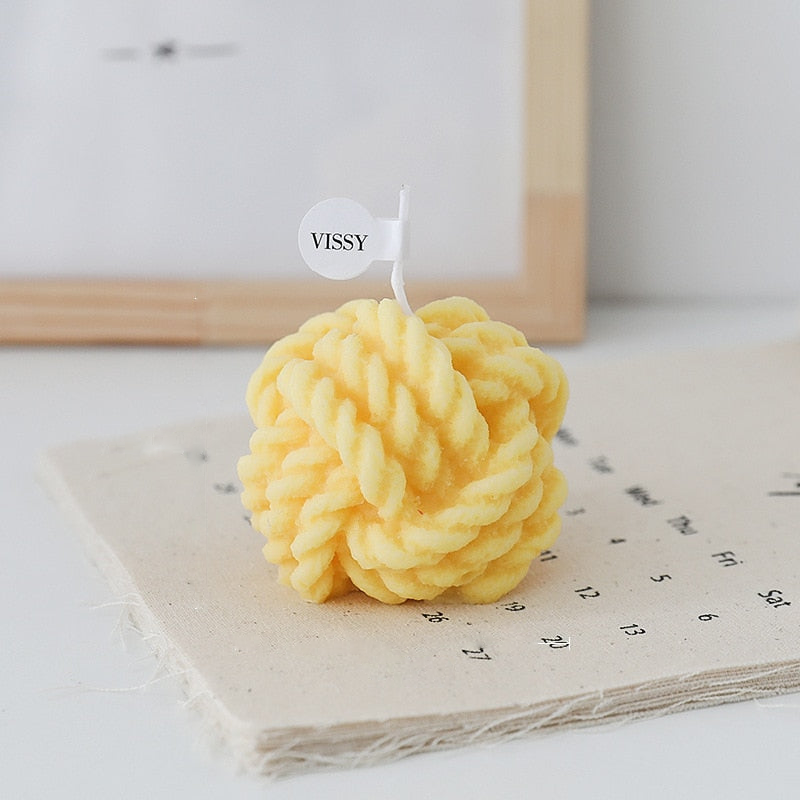 Wool Knot Texture Candle - Handmade Luxury Candle