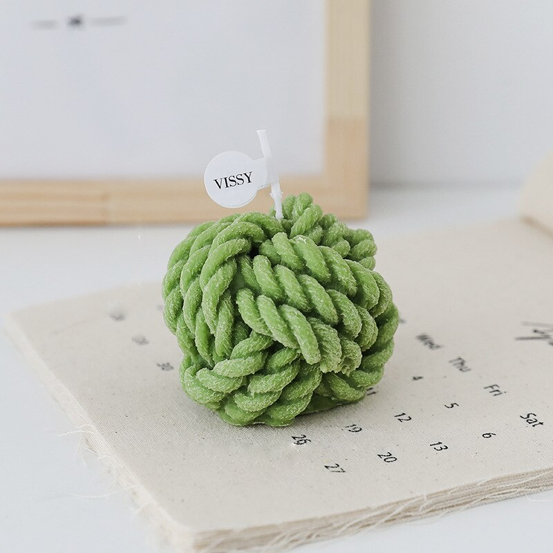 Wool Knot Texture Candle - Handmade Luxury Candle