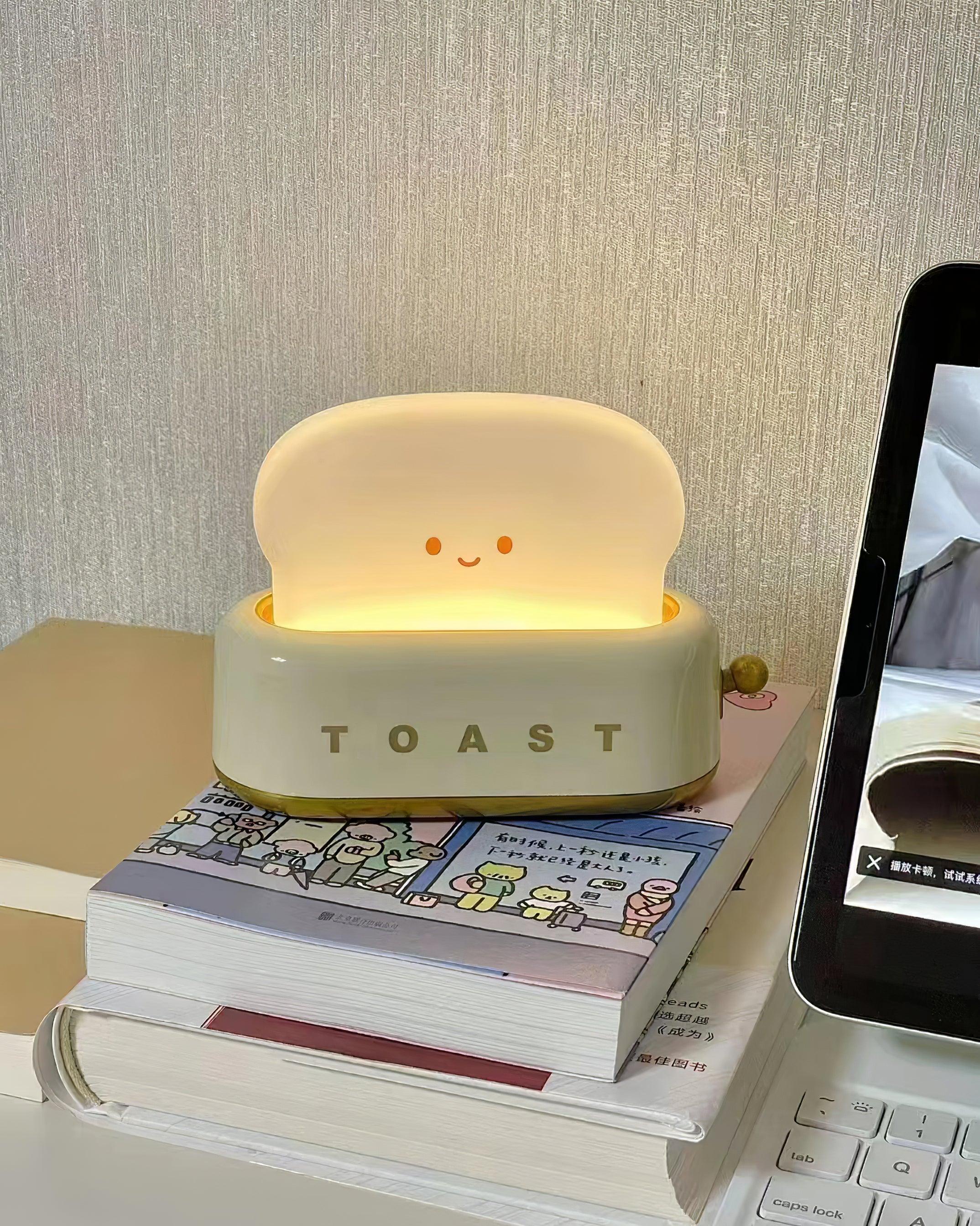 LumaNest - Toaster Design Table Lamp (with built-in battery)