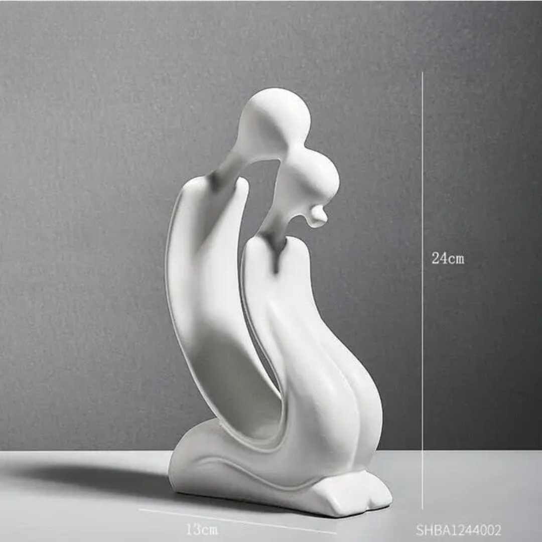 Modern Face Sculpture – Minimalist Interior Design