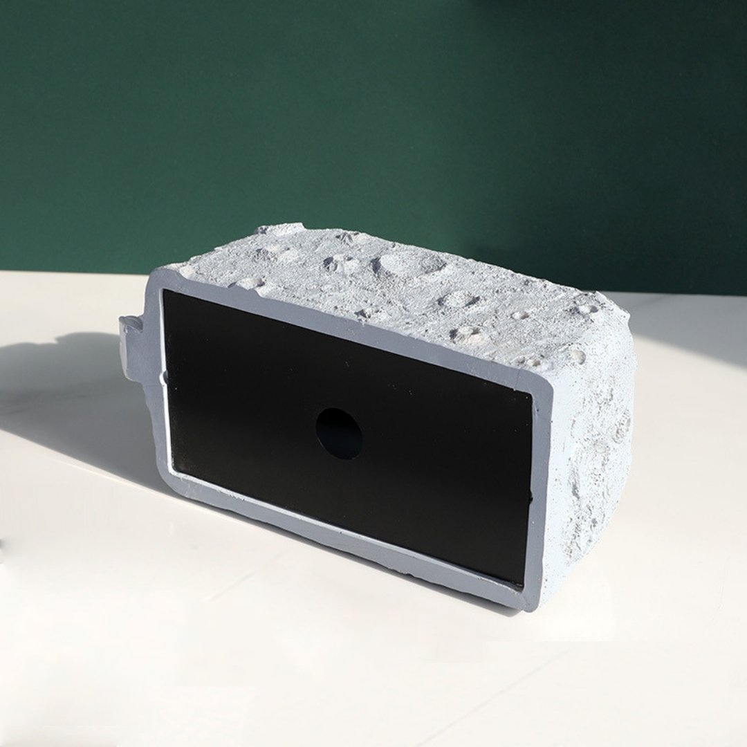 Astronaut Tissue Box Holder – Space Décor for Small and Large Tissues