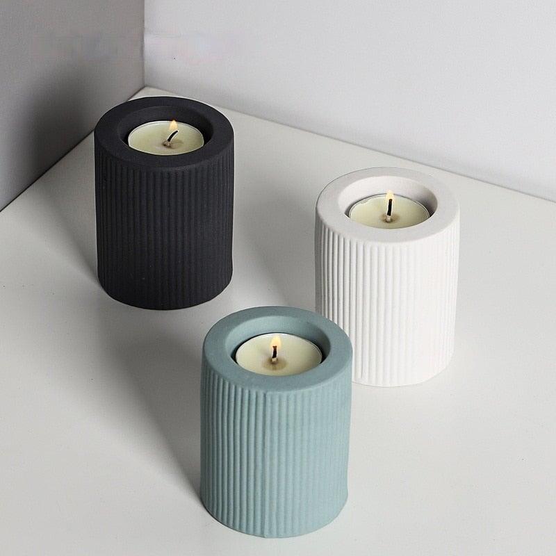 Striped Glass Candle Holder – Warm Light for a Cosy Space