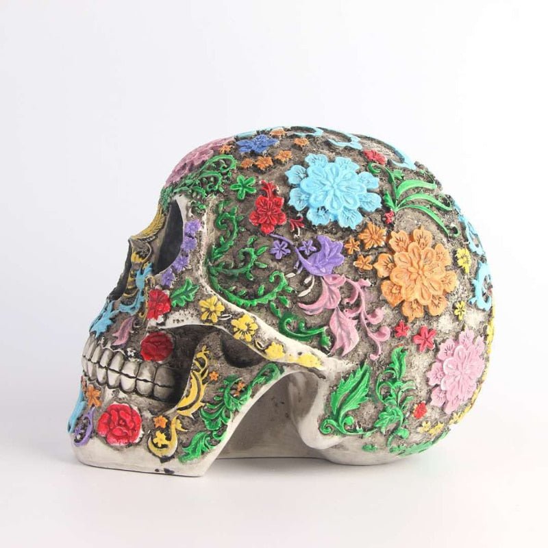 Detailed Decorative Skull Statue in Mexican Style – Colourful and Symbolic