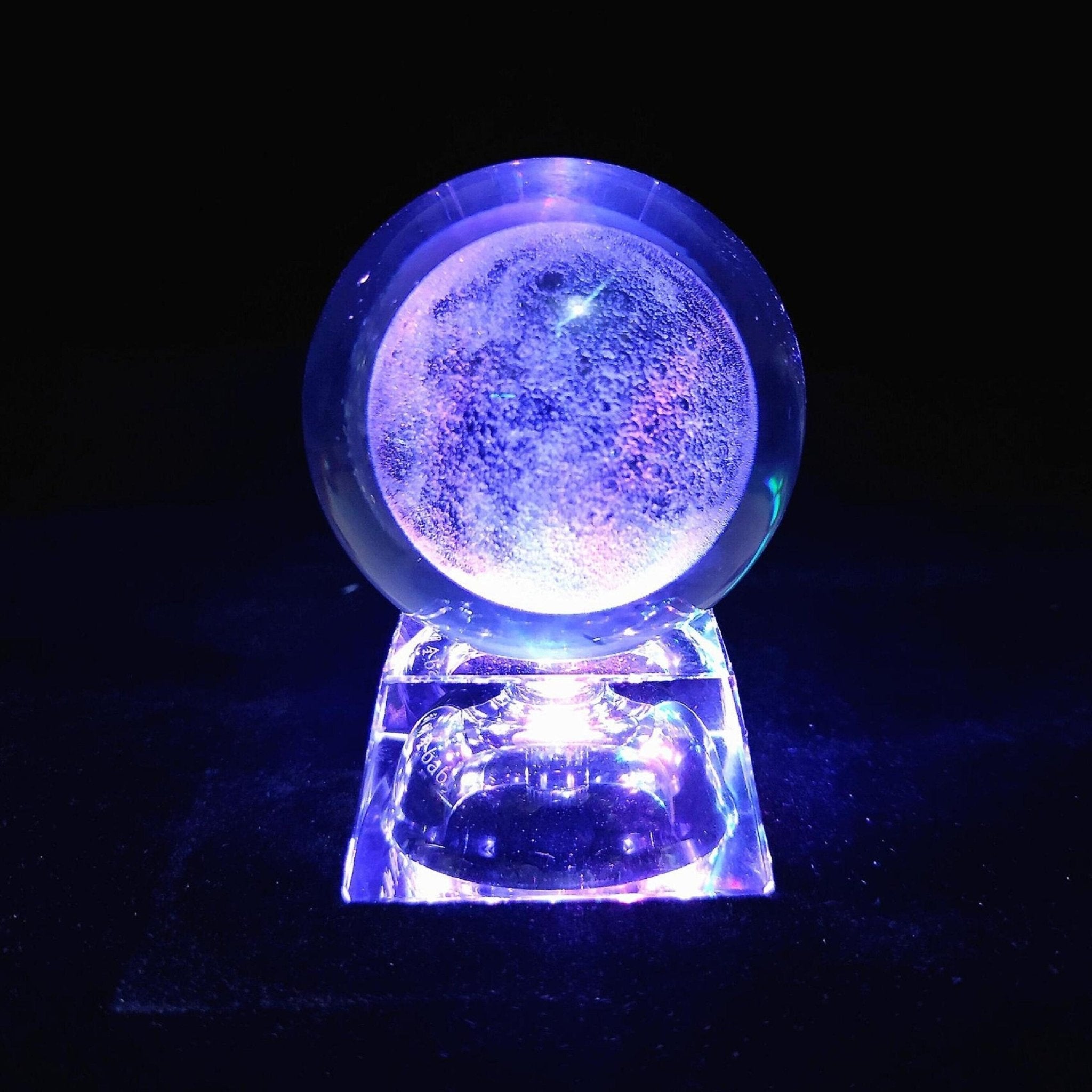 Glass Moon Lamp with LED Lighting – Changing Colours and Ambient Light