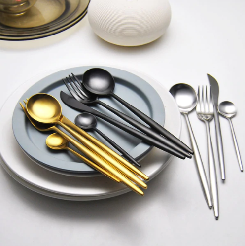 EternaLuxe - Stylish Gold-Silver 24-Piece Cutlery Set