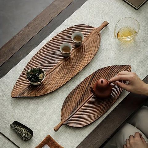 LeafLuxe - Walnut Wood Leaf Plate for Stylish Serving