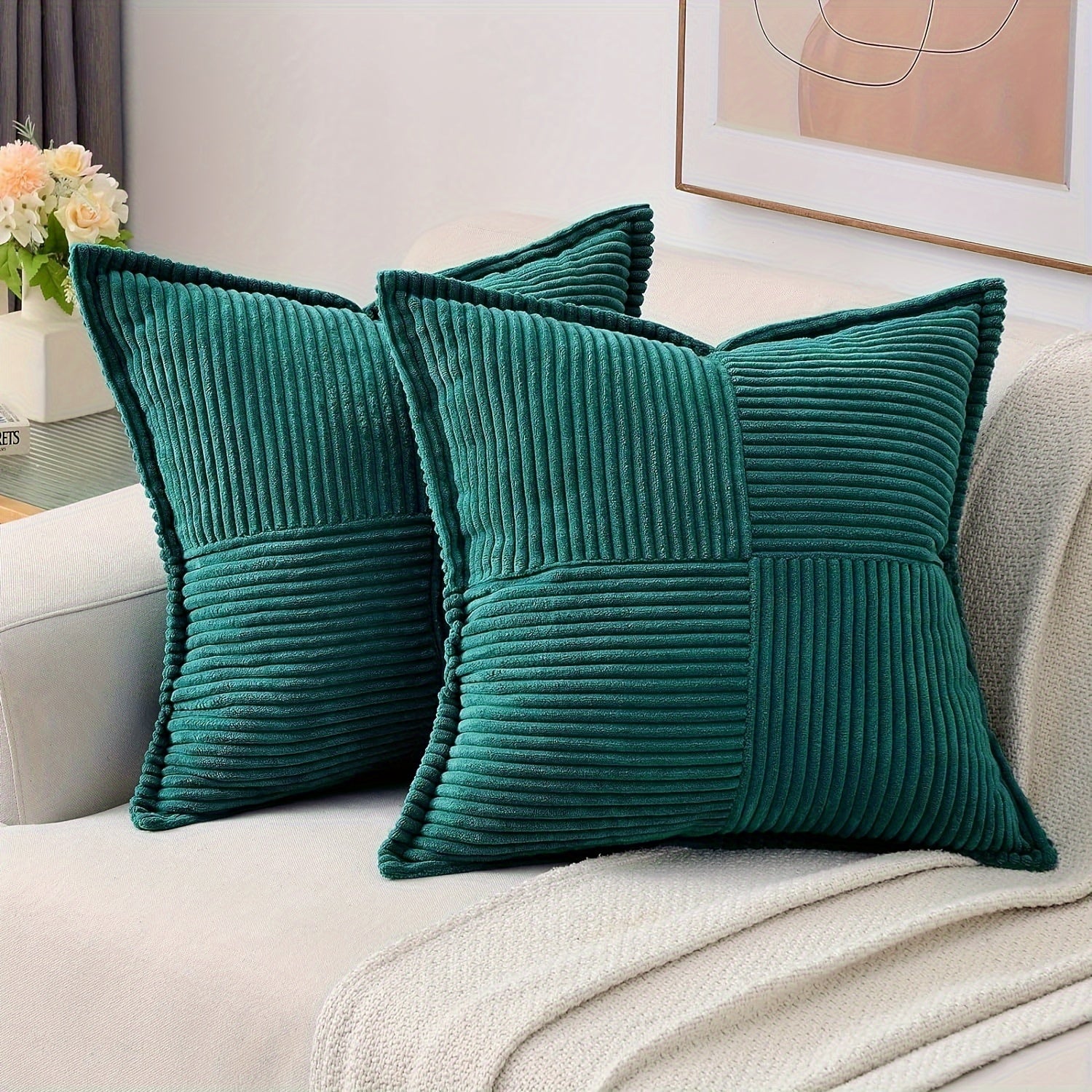 Stylish Polyester Cushion Cover