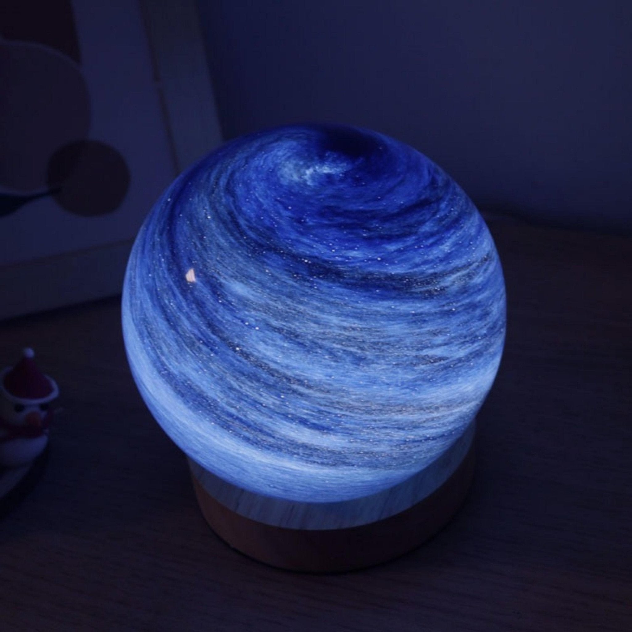 Glowing Jupiter Lamp with Wooden Base - 3 Light Settings and Rechargeable