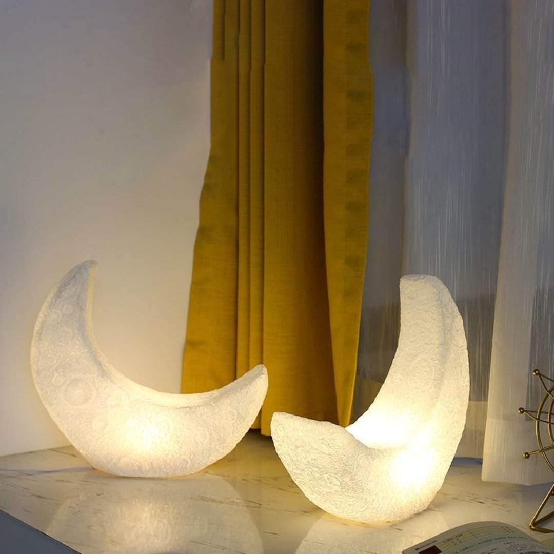 Large Moon Lamp with Warm Glow – 33 x 15 x 30 cm