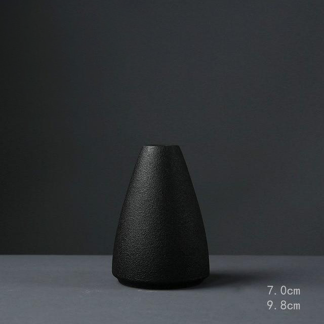 Black Ceramic Vases with Unique Texture - Suitable for Table Decoration and Floral Arrangements